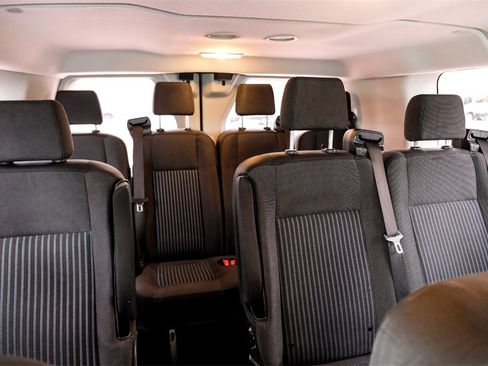 Used 2019 Ford Transit 350 XLT image 34