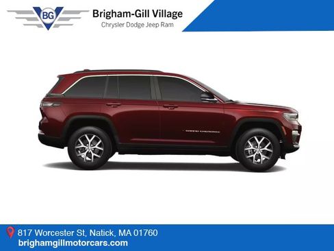 Used 2025 Jeep Grand Cherokee Limited AWD/4WD image 2