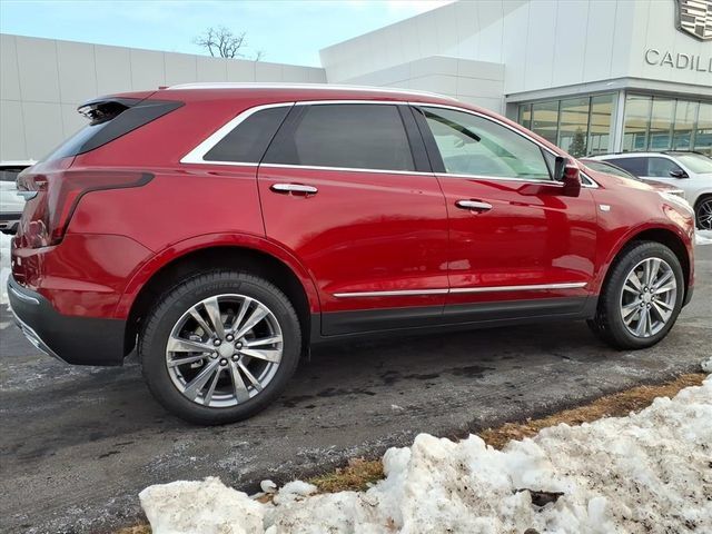 Certified 2025 Cadillac XT5 Premium Luxury FWD image 8