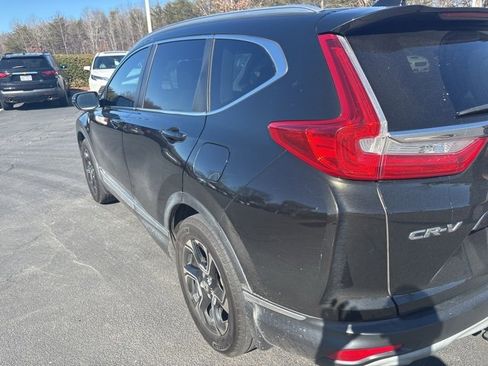 Used 2018 Honda CR-V Touring image 6