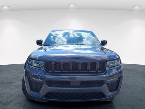 New 2026 Jeep Grand Cherokee Limited AWD/4WD image 4