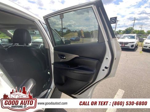 Used 2015 Nissan Murano Platinum w/ Platinum Technology Package AWD/4WD image 12