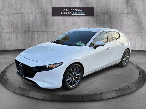 Used 2021 MAZDA MAZDA3 s FWD image 3