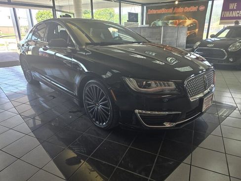Used 2018 Lincoln MKZ Reserve w/ Climate Package AWD/4WD image 3