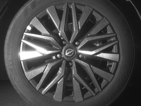 Used 2025 Nissan Altima 2.5 SV image 13