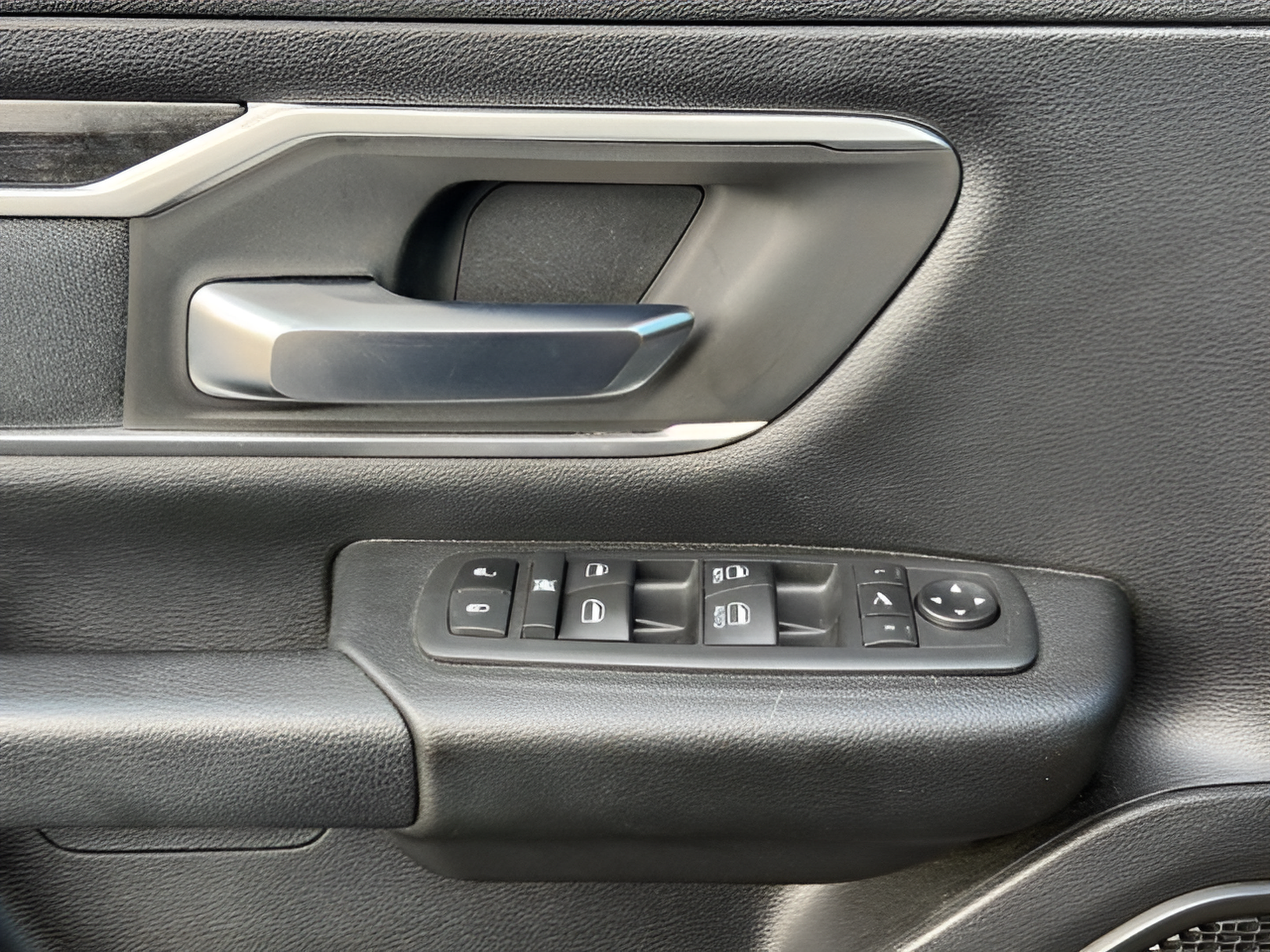 Used 2021 RAM 1500 Big Horn AWD/4WD image 30