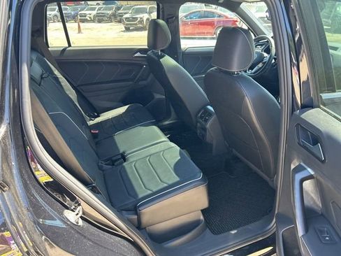 Used 2024 Volkswagen Tiguan SEL R-Line image 8