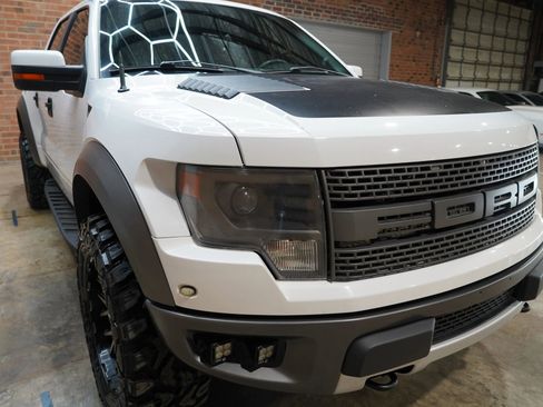Used 2013 Ford F150 Raptor w/ Luxury Equipment Group image 29