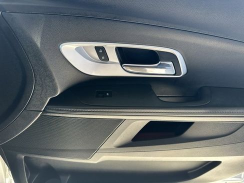 Used 2014 Chevrolet Equinox LS image 14