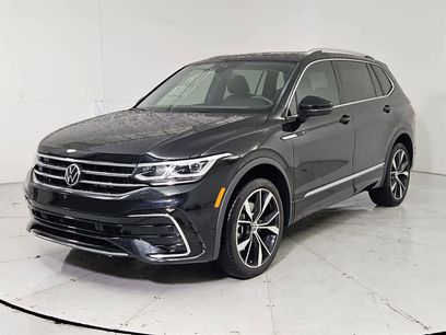 Used 2024 Volkswagen Tiguan SEL R-Line