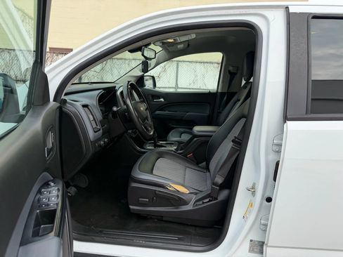 Used 2018 Chevrolet Colorado Z71 image 25