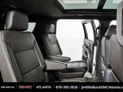Used 2022 GMC Yukon XL Denali w/ Max Trailering Package AWD/4WD image 23