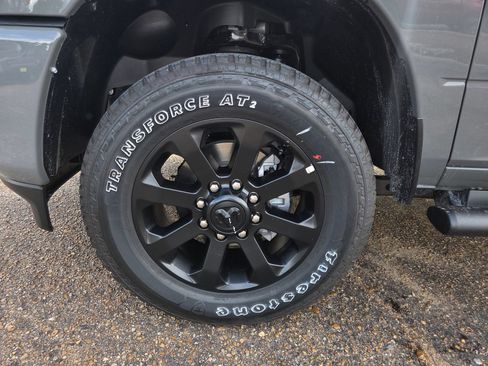 New 2026 RAM 2500 Tradesman AWD/4WD image 24