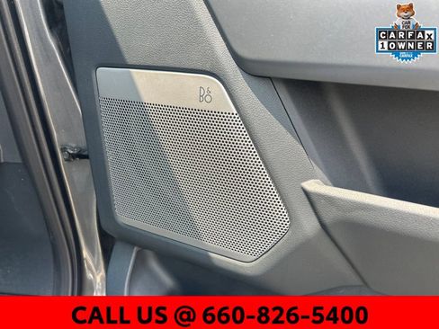 Used 2025 Ford F150 Lariat w/ Equipment Group 501A Mid AWD/4WD image 9