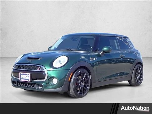 Used 2015 MINI Cooper S image 1