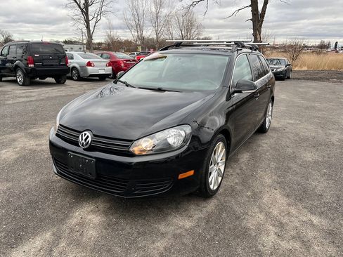 Used 2011 Volkswagen Jetta S FWD image 1