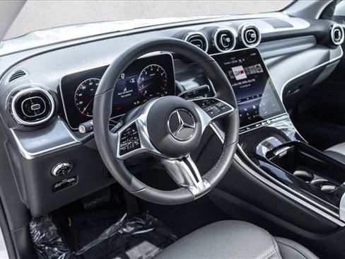 Certified 2026 Mercedes-Benz GLC 300 4MATIC image 10