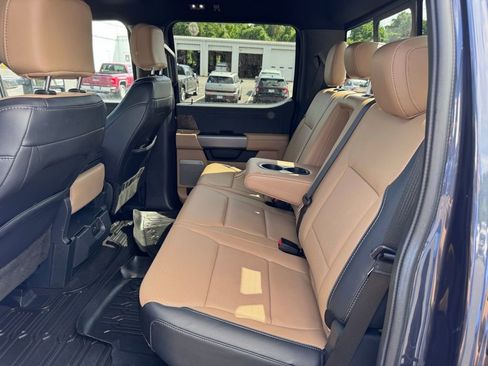 Used 2022 Ford F150 Lariat w/ Max Trailer Tow Package image 34