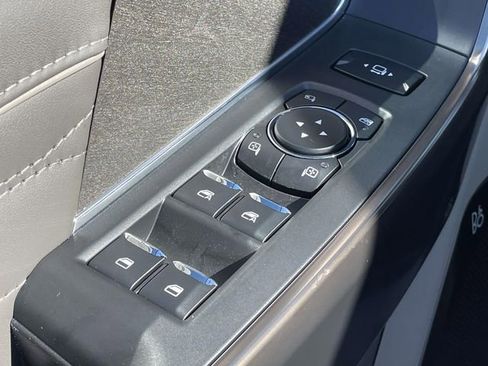 New 2026 Ford F350 Platinum w/ Platinum Plus Package image 18