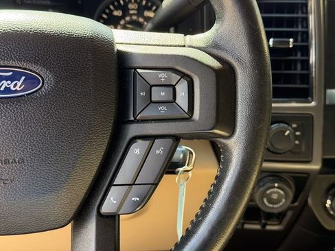 Used 2017 Ford F150 XLT w/ Equipment Group 302A Luxury AWD/4WD image 11