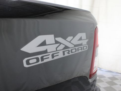 Used 2020 RAM 1500 Big Horn image 3