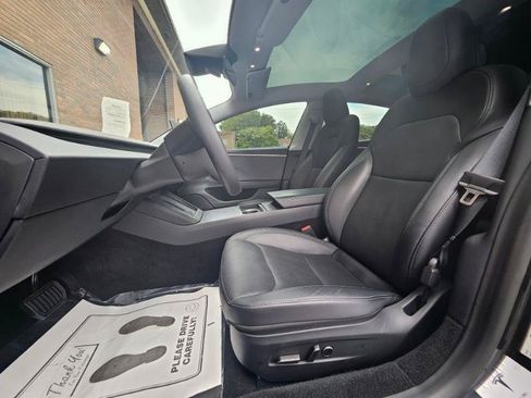 Used 2024 Tesla Model 3 Long Range RWD image 37
