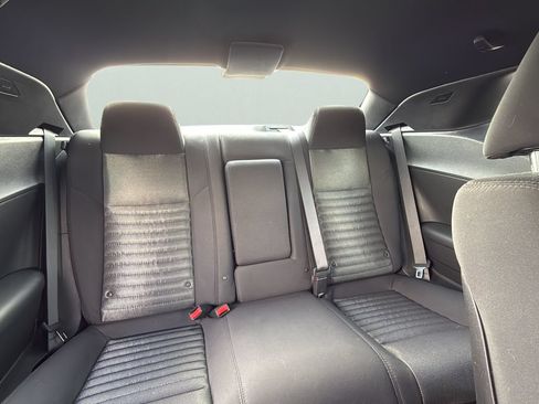 Used 2014 Dodge Challenger SXT RWD image 26