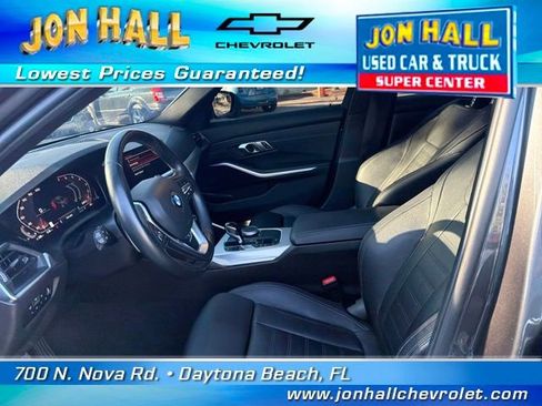 Used 2022 BMW 330i xDrive Sedan w/ Premium Package 2 image 19