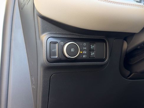 New 2026 Ford Explorer Active w/ Active Comfort Package image 50