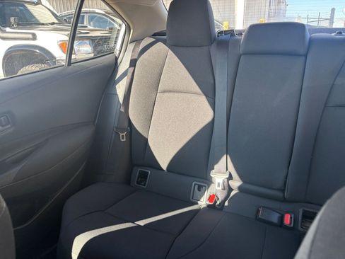 Used 2025 Toyota Corolla LE image 38