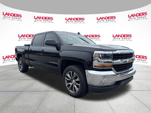 Used 2017 Chevrolet Silverado 1500 LT AWD/4WD image 1