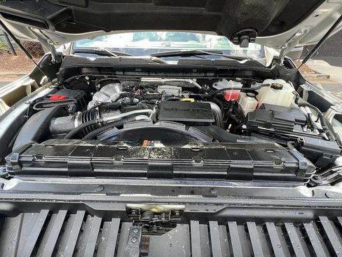 Used 2022 GMC Sierra 2500 SLE image 8