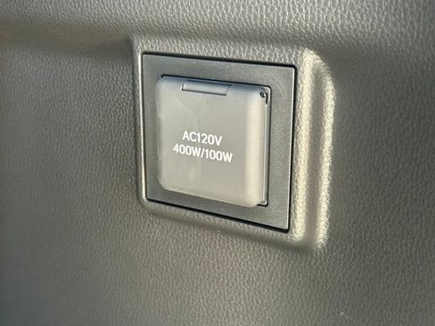 Used 2026 Lexus GX 550 AWD/4WD image 16