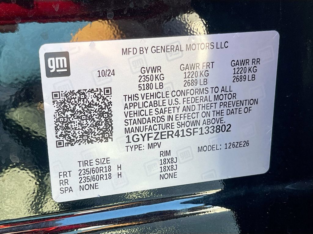 Used 2025 Cadillac XT4 Sport FWD image 32