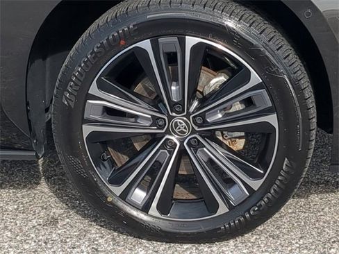 Certified 2024 Toyota bZ4X Limited image 11