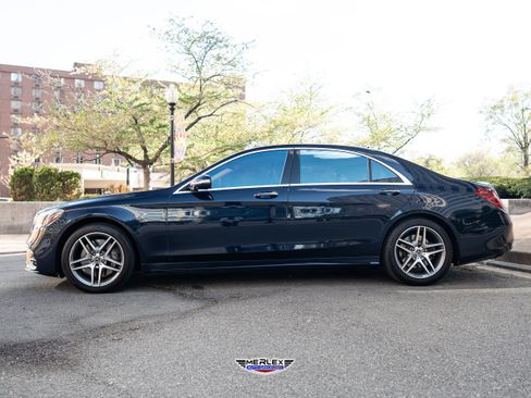 Used 2019 Mercedes-Benz S 560 4MATIC Sedan image 3