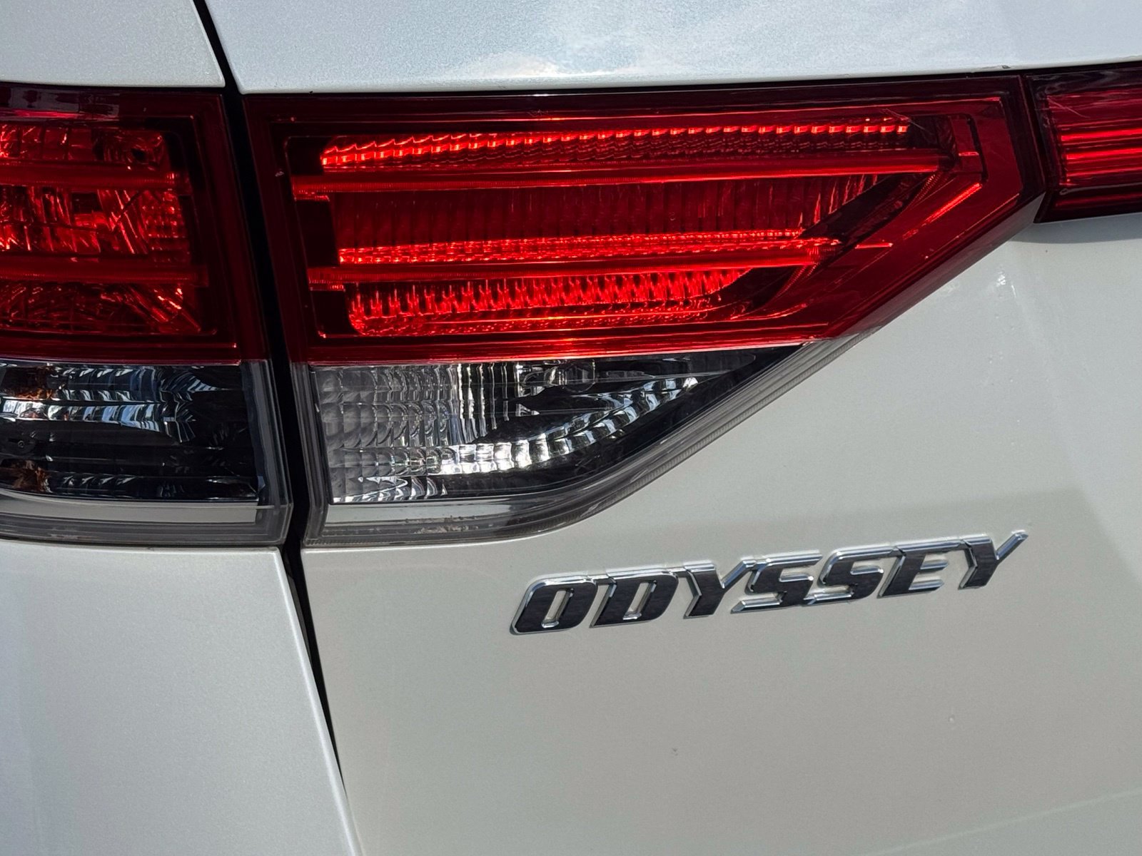 Used 2014 Honda Odyssey Touring image 62