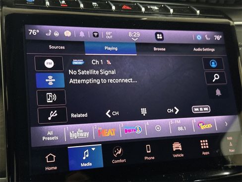 Used 2025 Jeep Grand Cherokee Limited 4xe image 14