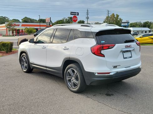 Used 2019 GMC Terrain SLT FWD image 4