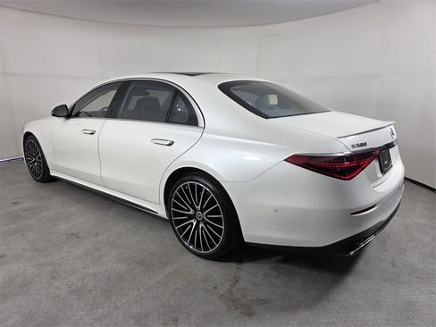 Certified 2022 Mercedes-Benz S 580 4MATIC Sedan image 6