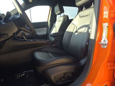 New 2026 Jeep Compass Limited image 9