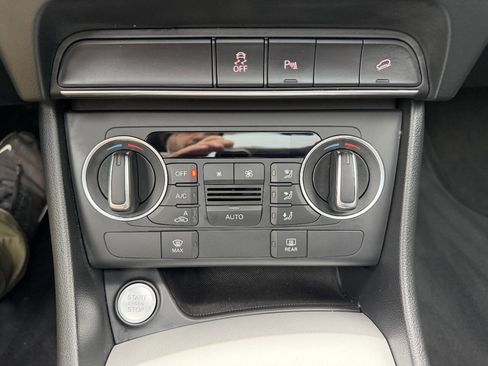 Used 2017 Audi Q3 2.0T Premium w/ Convenience Package image 34