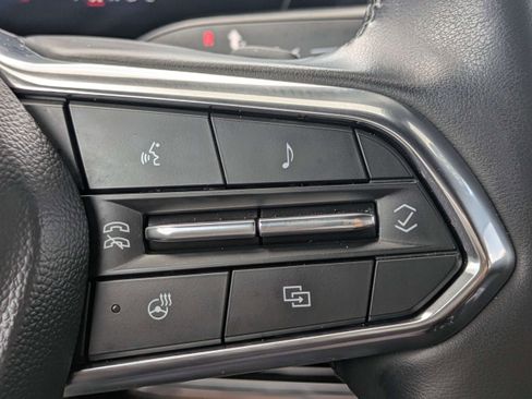 Used 2026 Chevrolet Equinox LT FWD image 23
