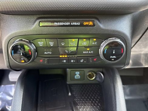 Used 2022 Ford Bronco Sport Outer Banks w/ Tech Package AWD/4WD image 31