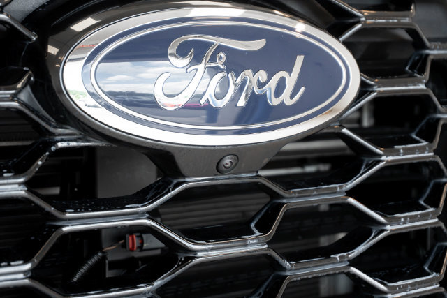 Used 2025 Ford Explorer ST-Line AWD/4WD image 9