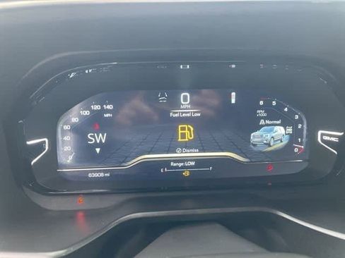 Used 2024 GMC Yukon XL Denali image 26