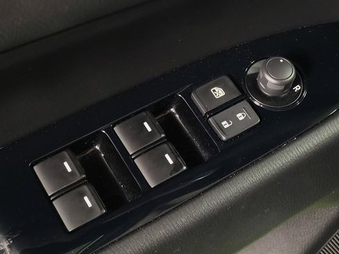 Used 2018 MAZDA CX-5 Touring image 27