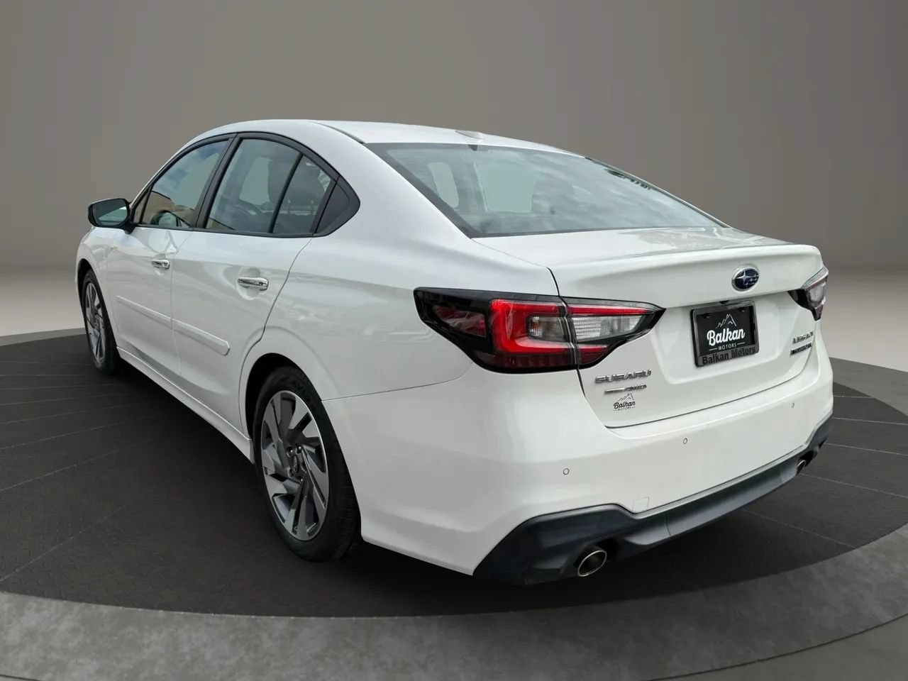 Used 2023 Subaru Legacy Touring XT w/ Tech Package 3 AWD/4WD image 8