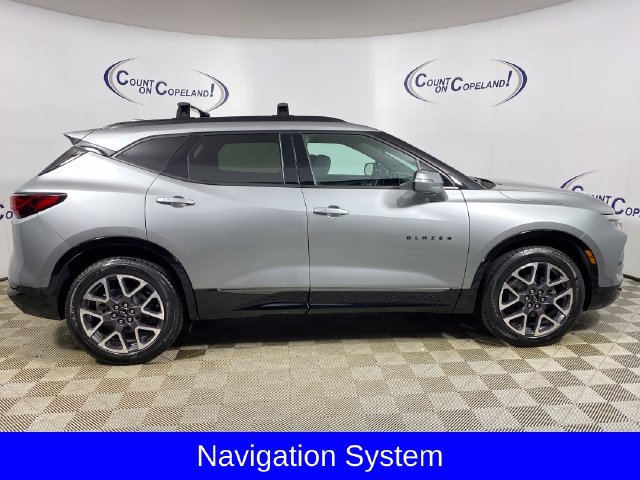 Certified 2023 Chevrolet Blazer RS w/ Enhanced Convenience Package AWD/4WD image 9