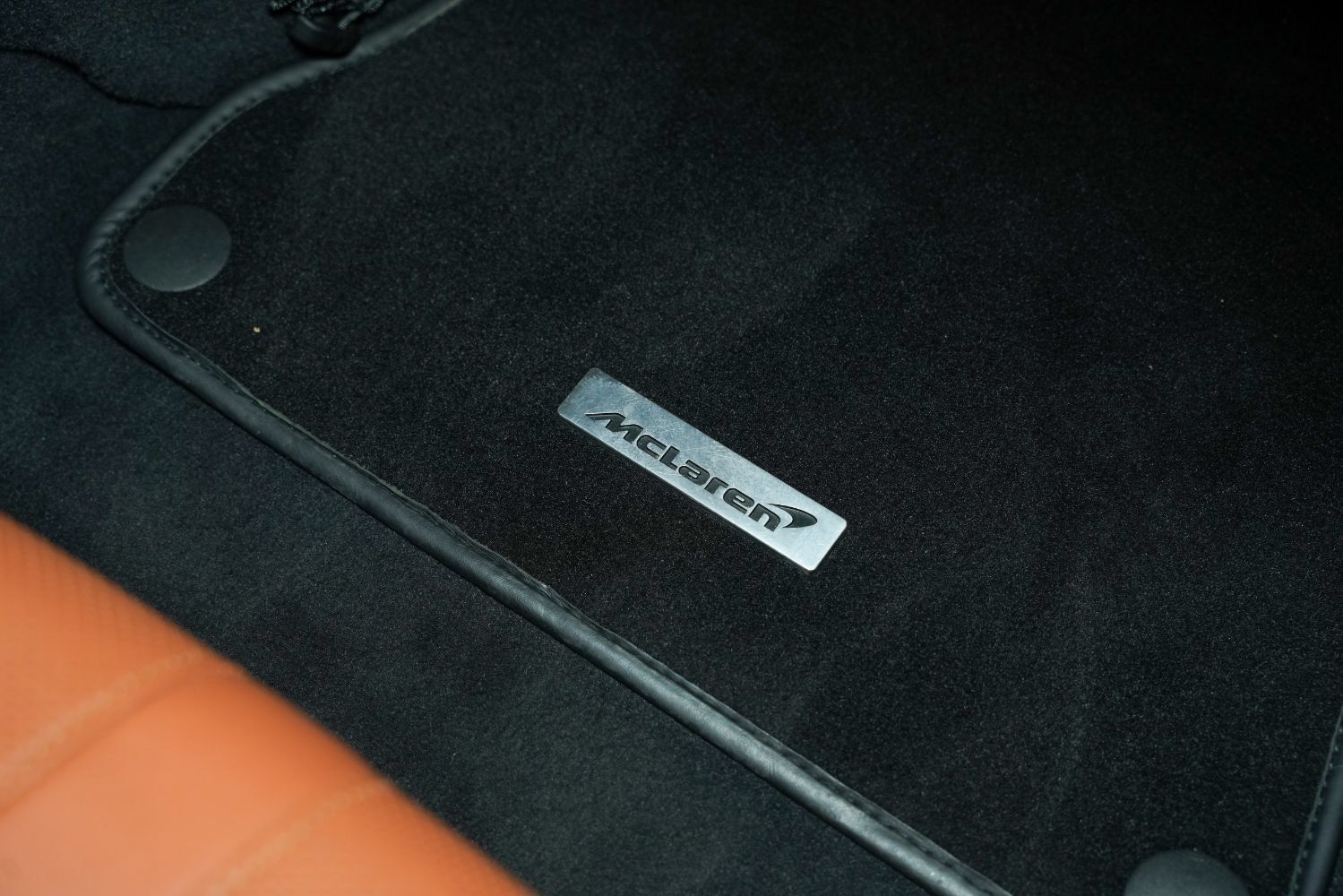 Used 2017 McLaren 570S RWD image 32